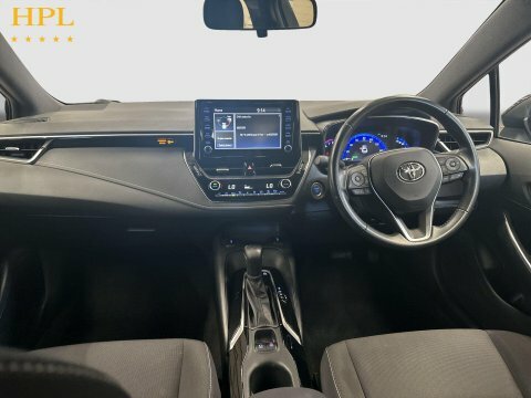 Toyota Corolla Hatchback White #19