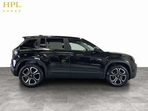 Jeep Avenger Summit Red #8