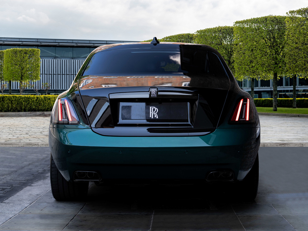 Rolls-Royce Ghost Saloon Green #6