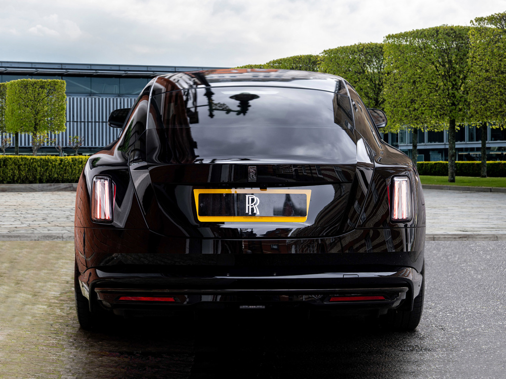 Rolls-Royce Spectre Black Badge Grey #5