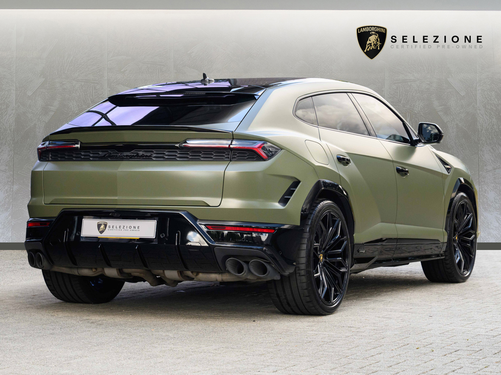 Lamborghini Urus Suv