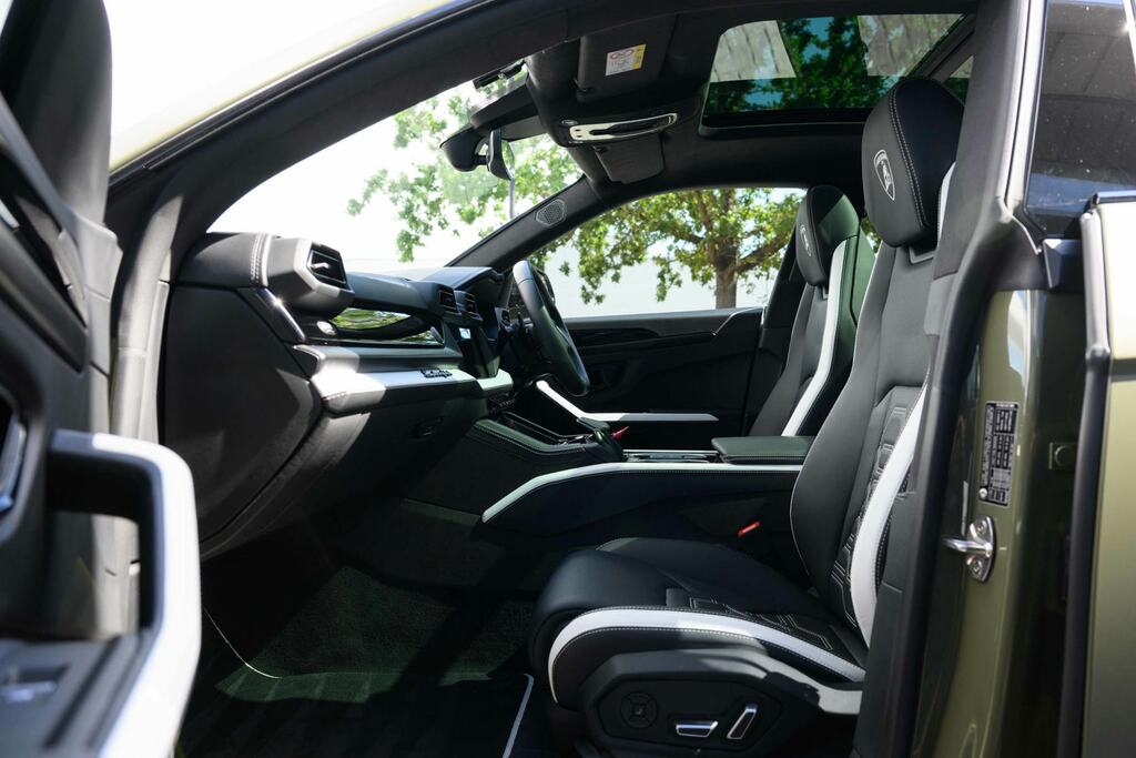 Lamborghini Urus Suv #4