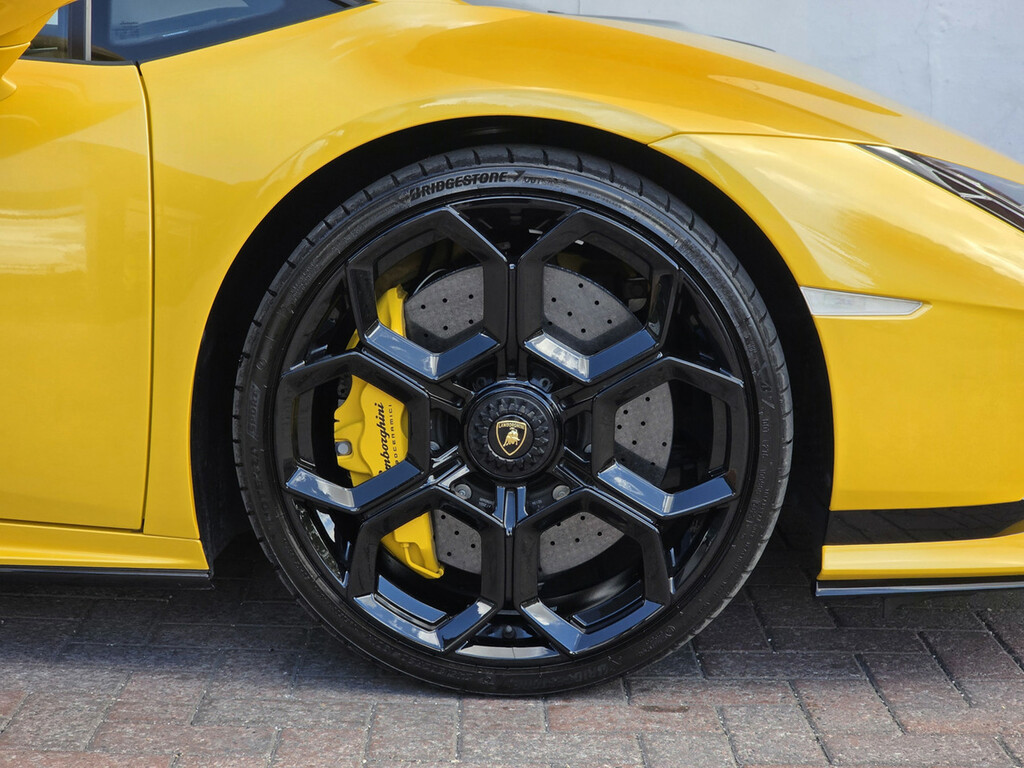 Lamborghini Huracan Coupe #6