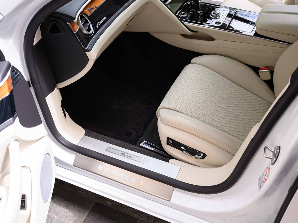Bentley Flying Spur V8 S Grey #17