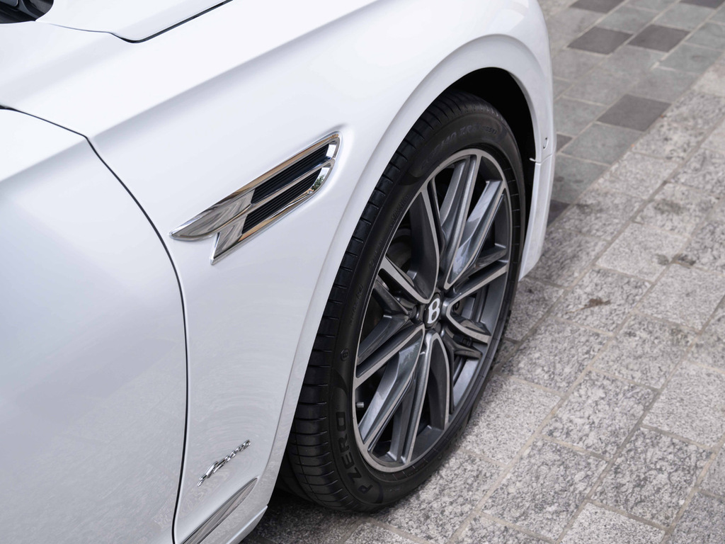 Bentley Flying Spur V8 S Grey #44