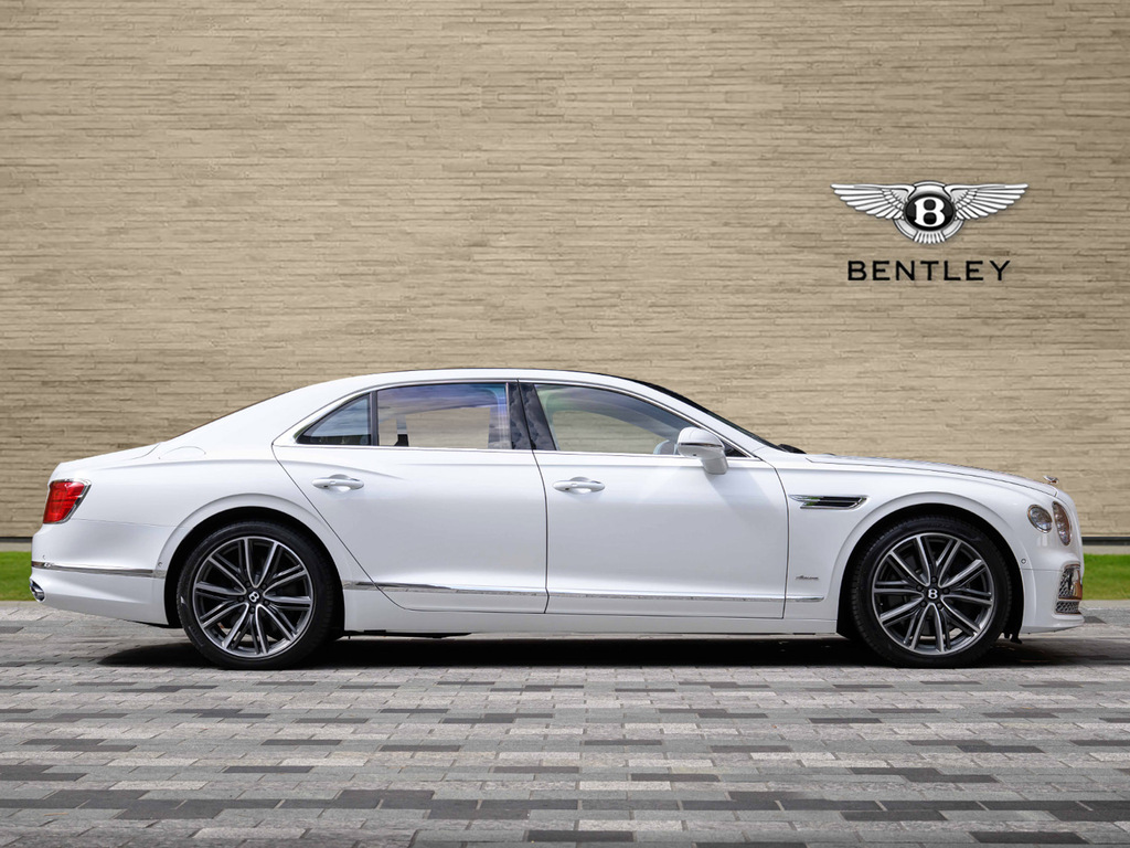 Bentley Flying Spur Saloon  #5