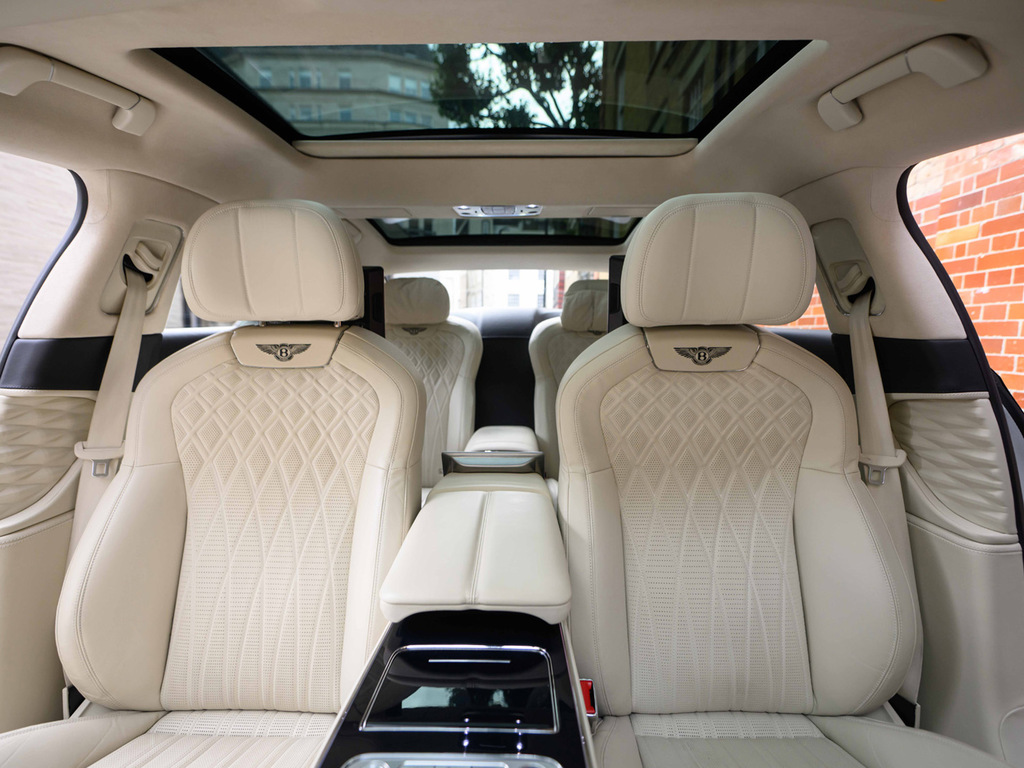 Bentley Flying Spur V8 S Grey #30