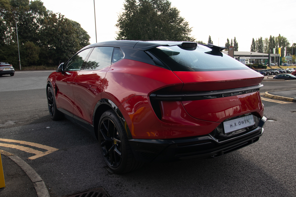Lotus Eletre 112Kwh Suv 4Wd Dual Motor 611 AP73CZJ  #4