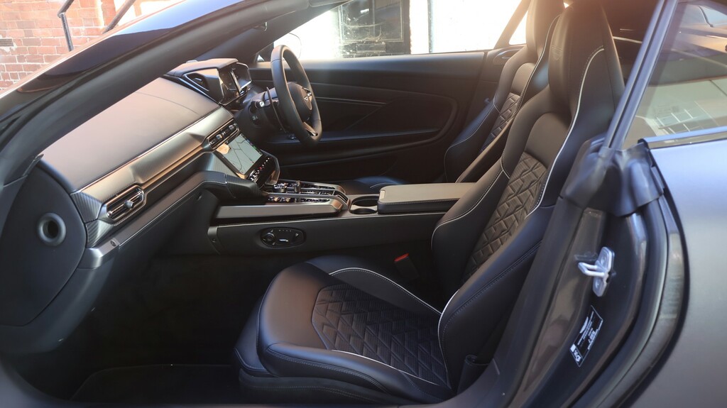 Aston Martin Vanquish 5.2L V12 Coupe Black #18