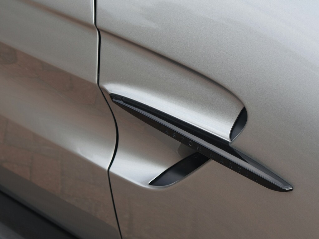Aston Martin Vantage Zf 8 Speed Grey #17