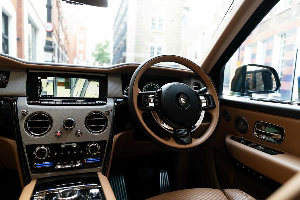 Rolls-Royce Cullinan 5dr Auto Grey #42