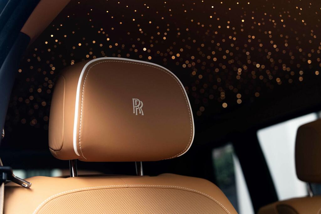 Rolls-Royce Cullinan 5dr Auto Grey #34