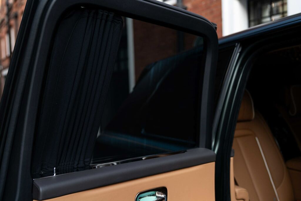 Rolls-Royce Cullinan 5dr Auto Grey #65