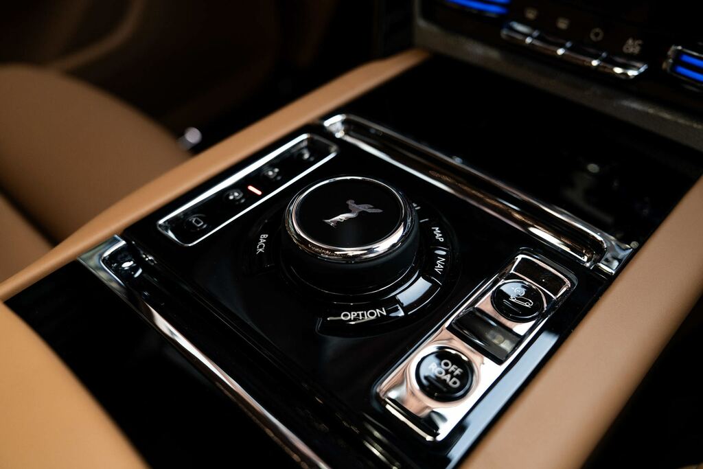 Rolls-Royce Cullinan 5dr Auto Grey #51
