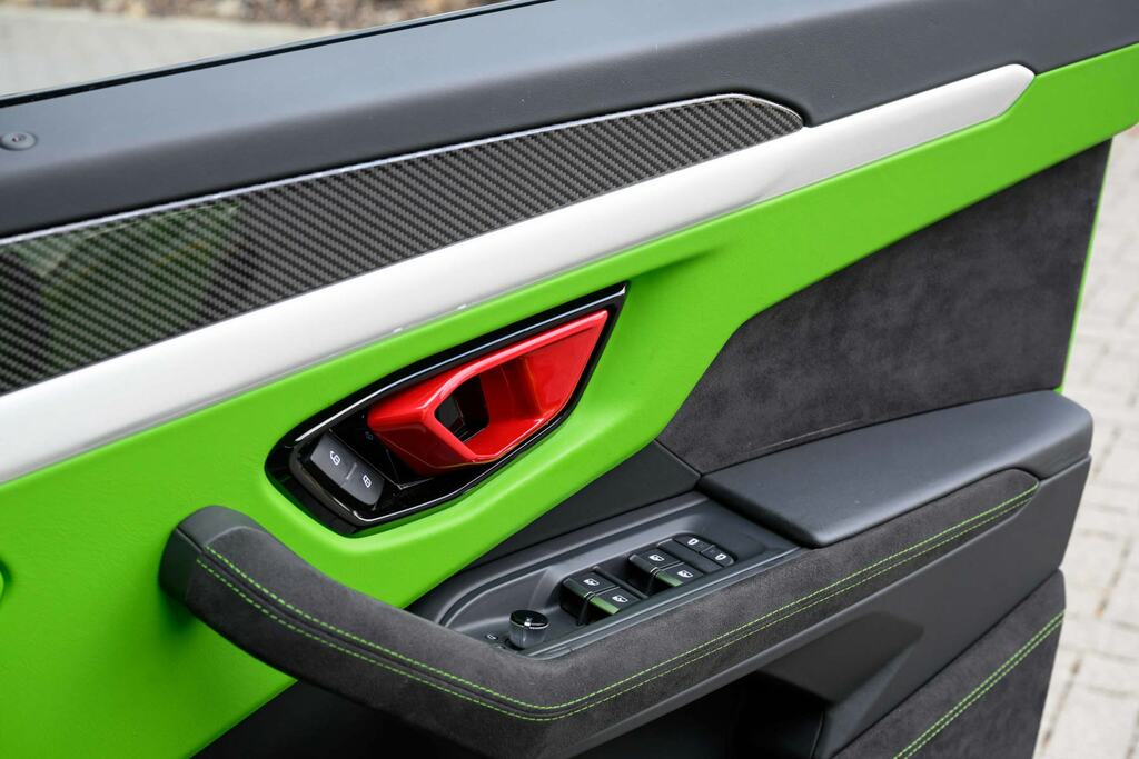 Lamborghini Urus Automatic Green #10
