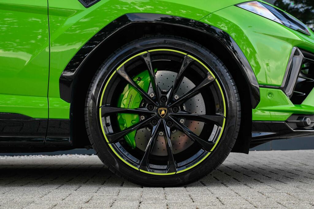 Lamborghini Urus Automatic Green #9