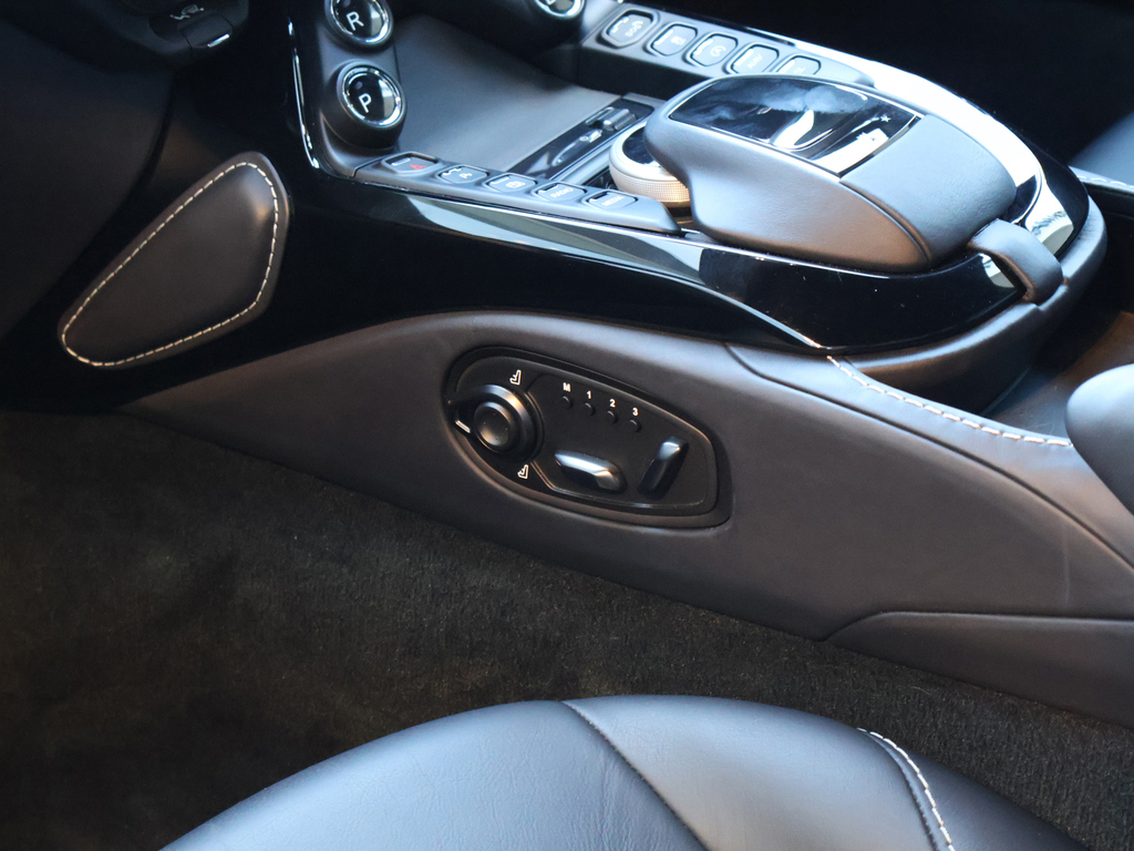 Aston Martin Vantage Vantage V8 Grey #21