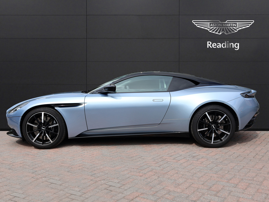 Aston Martin DB11 Coupe #6