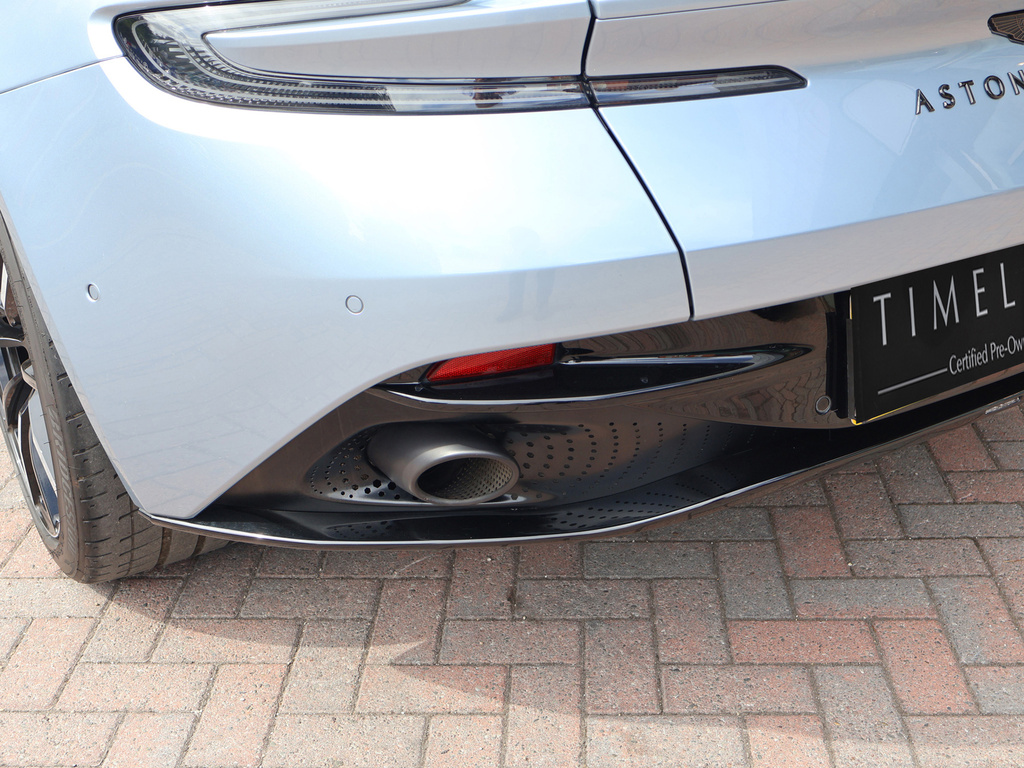 Aston Martin DB11 V8 Red #33