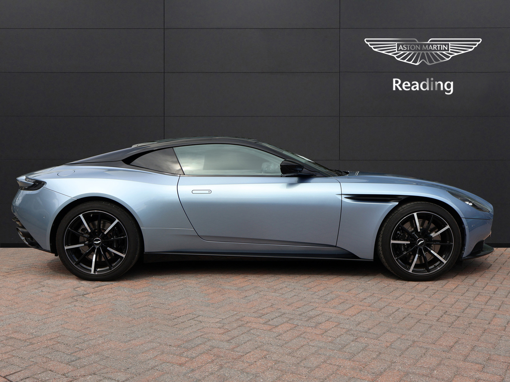 Aston Martin DB11 V8 Red #8