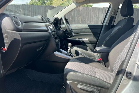 Suzuki Vitara 2022 22 Sz-t EA22ZRC #3