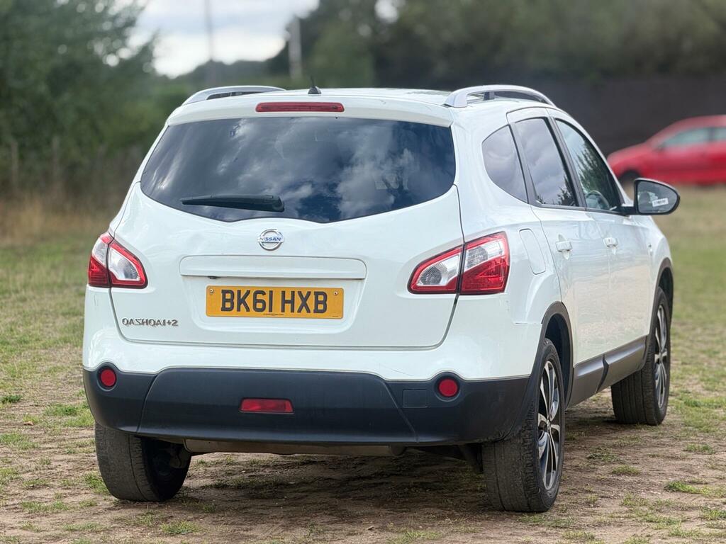 Nissan Qashqai+2 Hatchback Grey #20