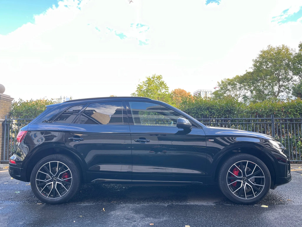 Audi Q5 2.0 Tdi 40 Edition 1 Suv S Tronic Quatt Black