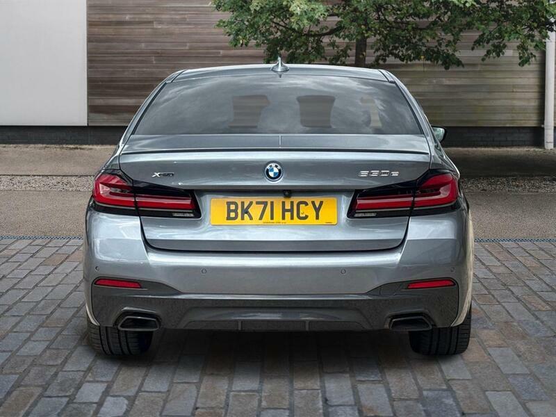 BMW 5 Series 2.0 530E 12Kwh M Sport Saloon Plug-in H BK71HCY Blue #4