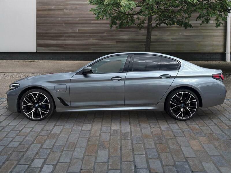 BMW 5 Series 2.0 530E 12Kwh M Sport Saloon Plug-in H BK71HCY Blue #6