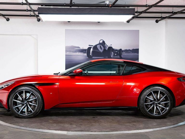 Aston Martin DB11 V12 Grey #14