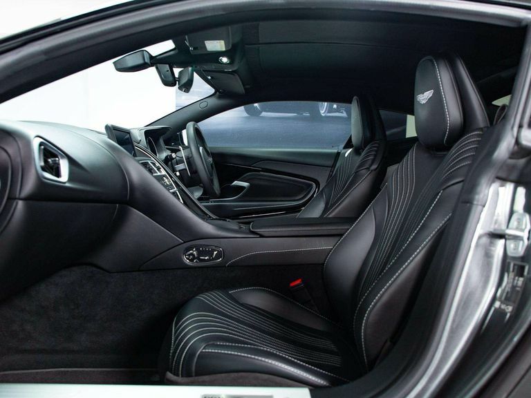 Aston Martin DB11 4L Null Silver #30