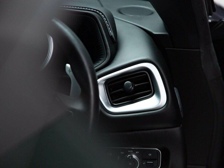 Aston Martin DB11 4L Null Silver #38