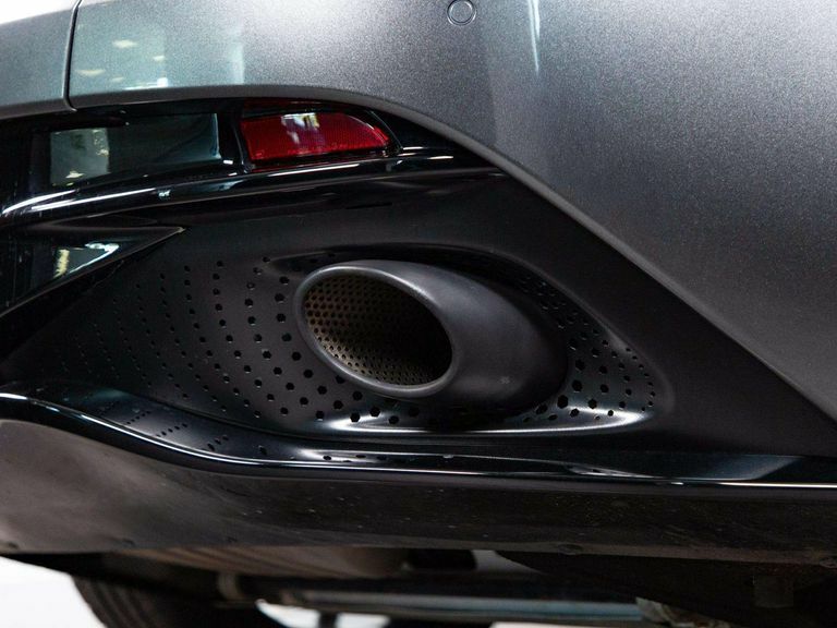 Aston Martin DB11 4L Null Silver #20