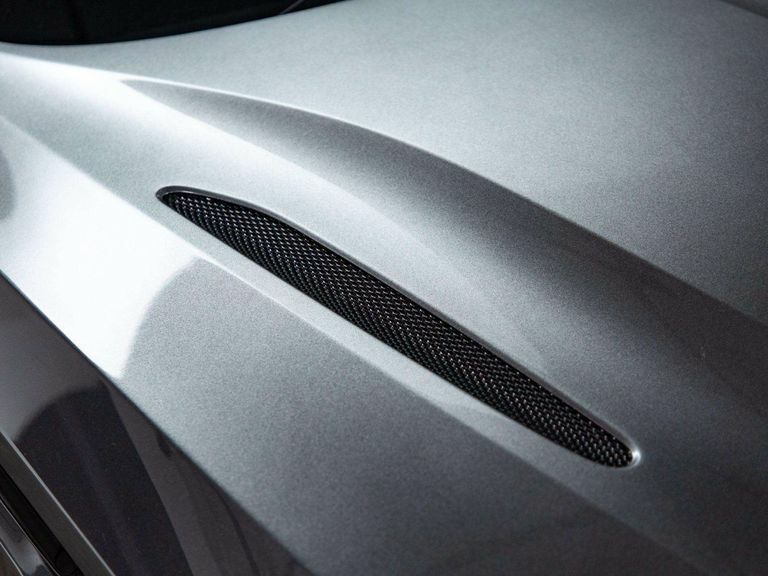Aston Martin DB11 4L Null Silver #17