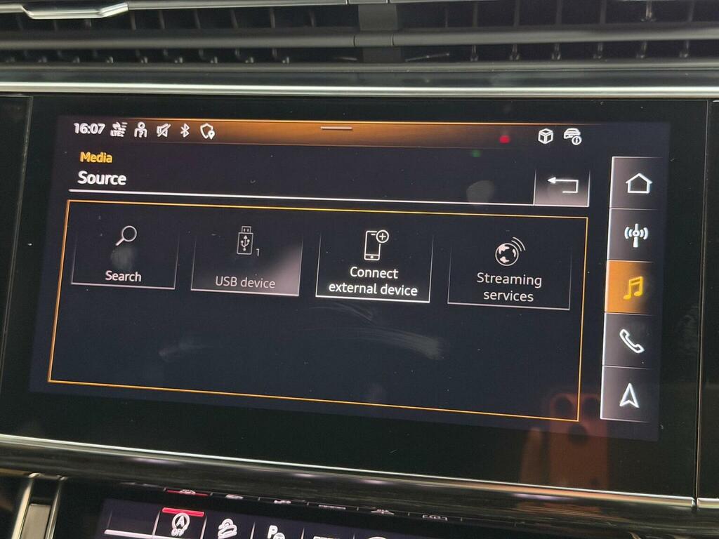 Audi SQ7 Suv Silver #54