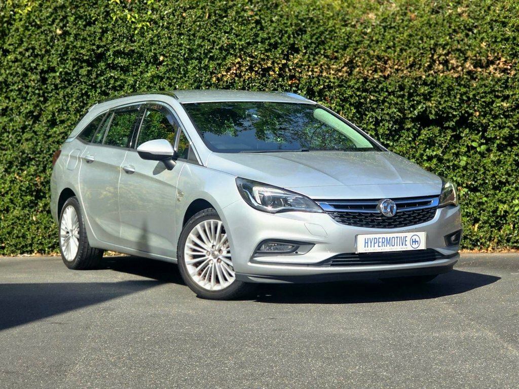 Vauxhall Astra Estate VN17CHV Silver