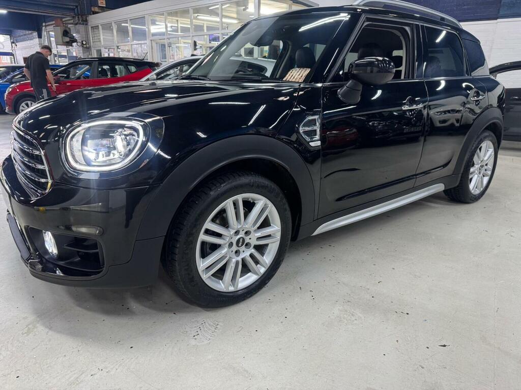 Mini Countryman Suv 1.5 Cooper Exclusive Euro 6 Ss 202020 Black #5