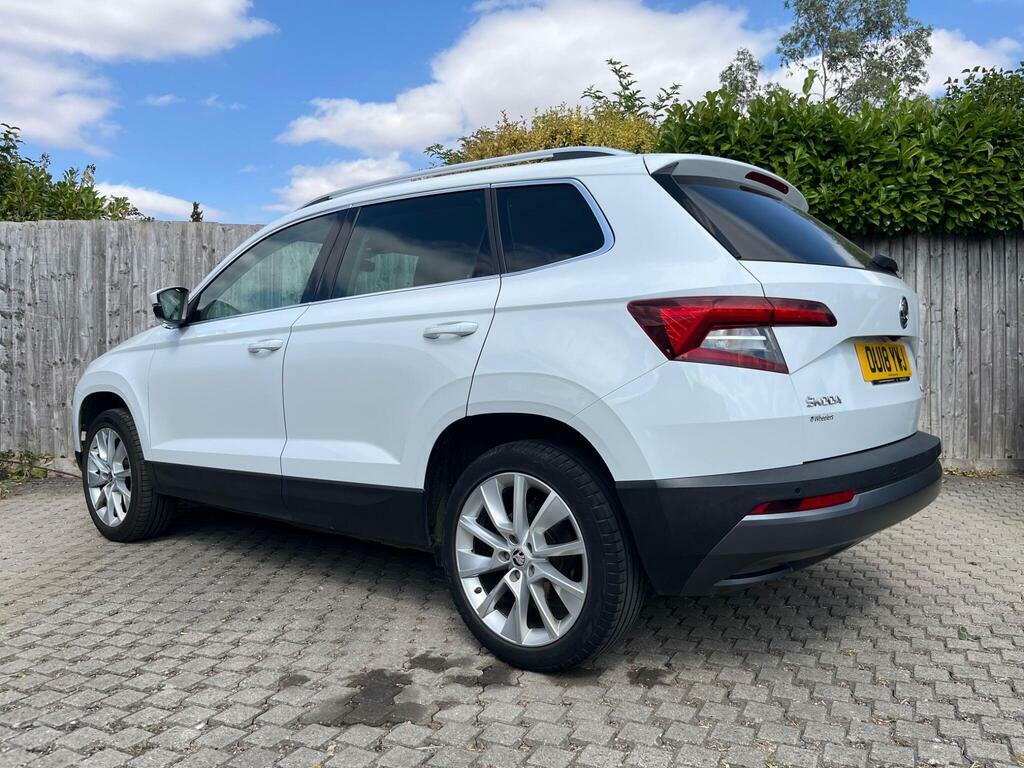 Skoda Karoq 1.5 Tsi Se L Euro 6 S S White #3