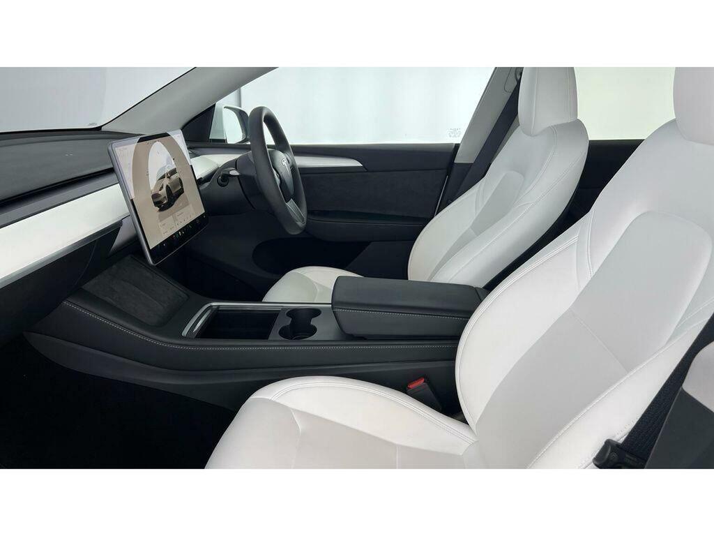 Tesla Model Y Suv Dual Motor Long Range 4Wde 202525 LG25VNW White #2