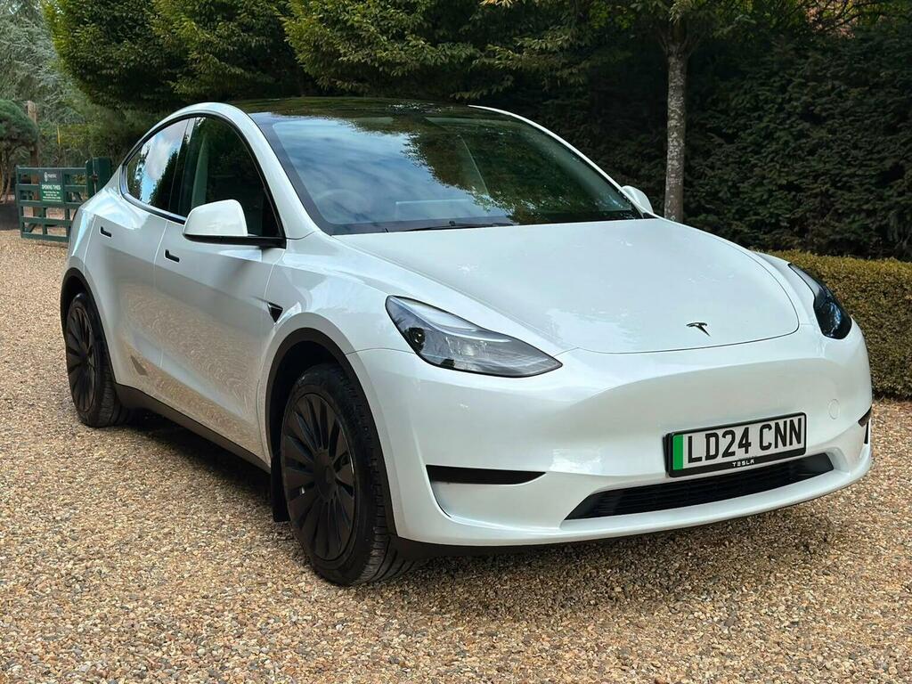 Tesla Model Y Suv Rwd 202424 White