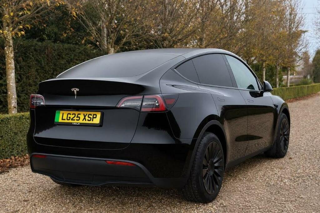 Tesla Model Y Suv Long Range Rwd 202525 LG25XSP Black #3