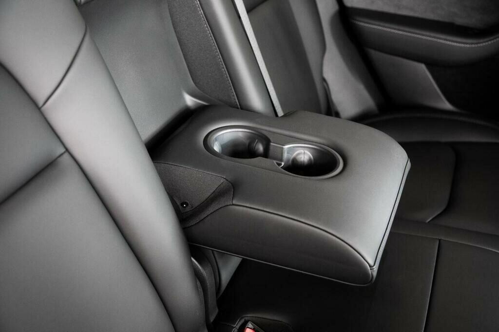 Tesla Model Y Y Long Range Awd Black #17