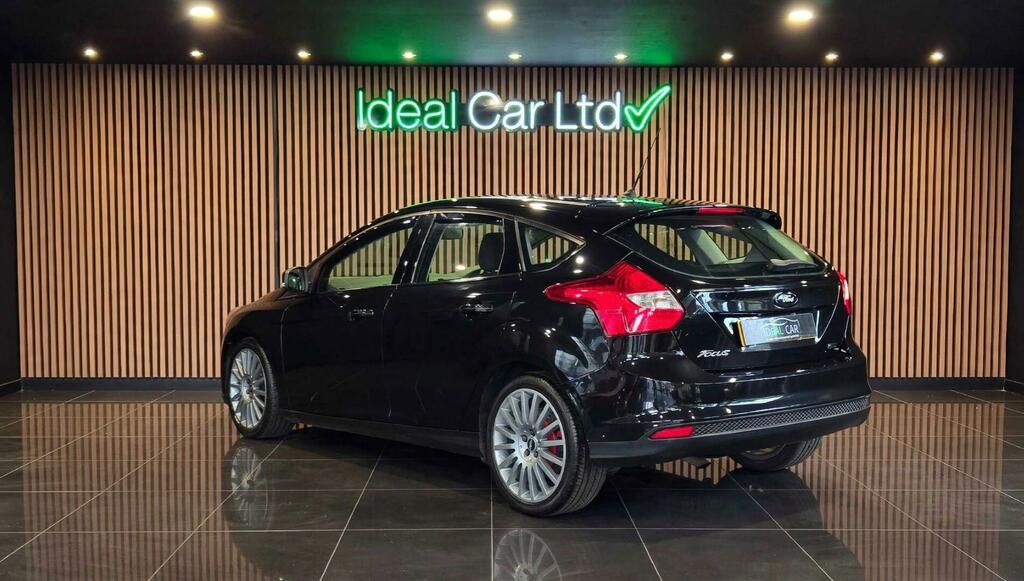 Ford Focus 1.6 Tdci Econetic Titanium Euro 5 Ss FE13EBX Black #2