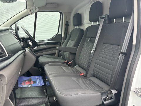 Ford Transit Custom 300 L1 Limited White #3