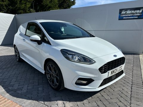 Ford Fiesta Sport Ecoboost 125 White