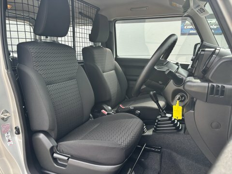 Suzuki Jimny 1.5 Lcv Allgrip Silver #4