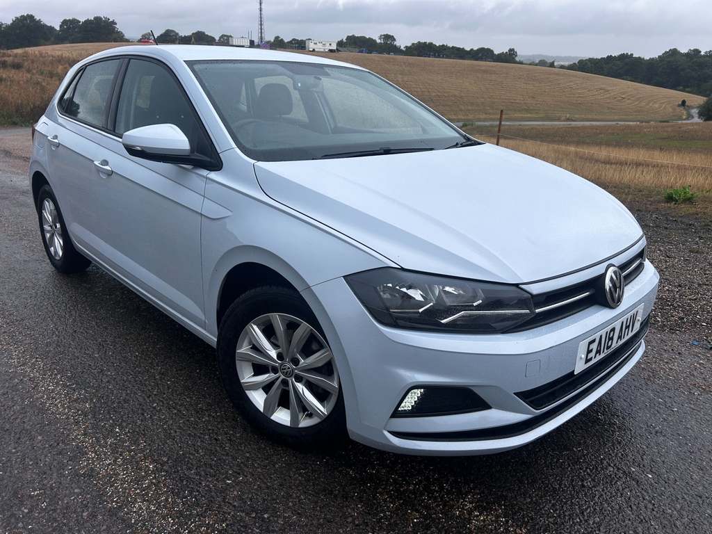 Volkswagen Polo Se Silver #4