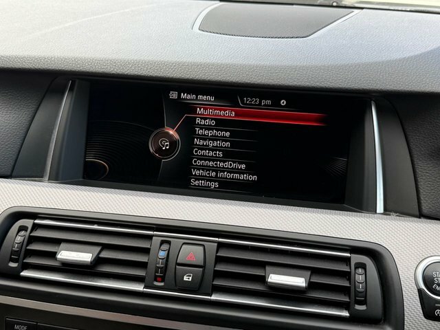 BMW 5 Series 520D Se Blue #24
