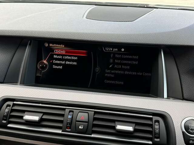 BMW 5 Series 520D Se Blue #23