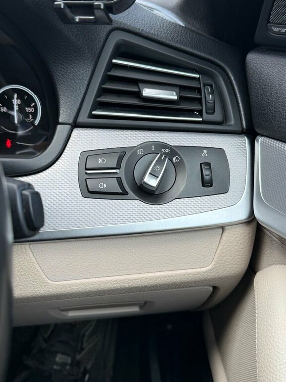 BMW 5 Series 520D Se Blue #36